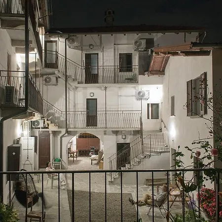 Apartment Complex Levoasi *