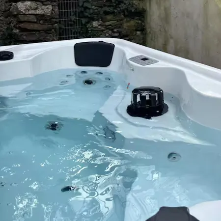 Complex Levoasi Apartment