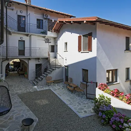 Apartament Complex Levoasi *