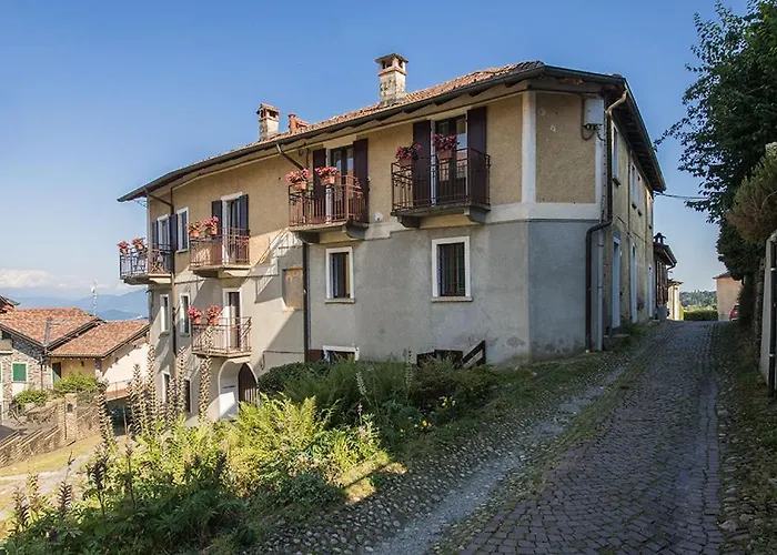 Apartament Complex Levoasi